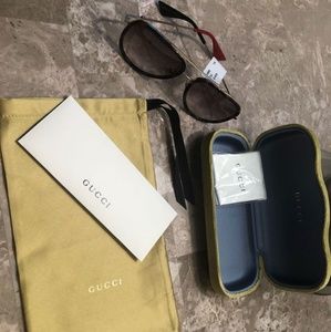 Gucci Aviator Sunglasses